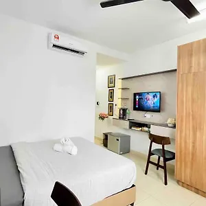 studio-room-alanis-suite-klia.kualalumpurs-hotels.com/